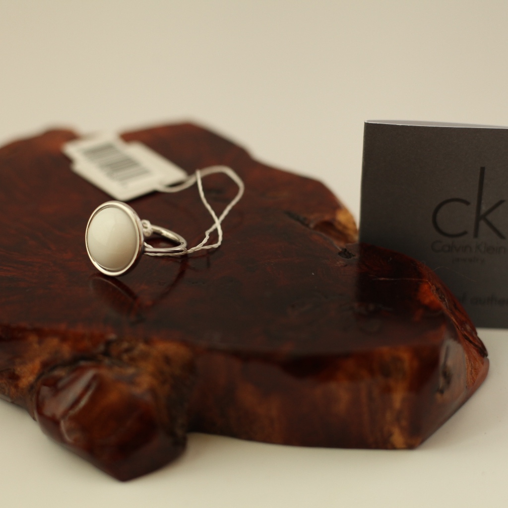 Calvin Klein Ring Loop 30$